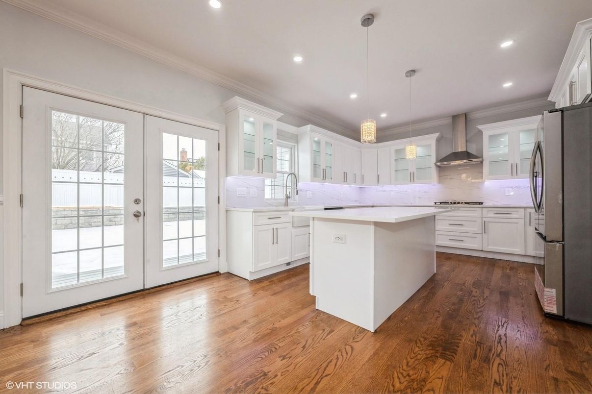 Interior, Kitchen, Pendant Lights, Recessed Lighting, Wood Texture Flooring