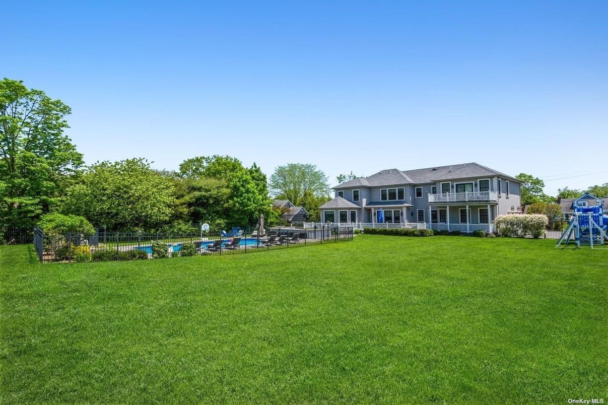 Backyard, Exterior, Playground