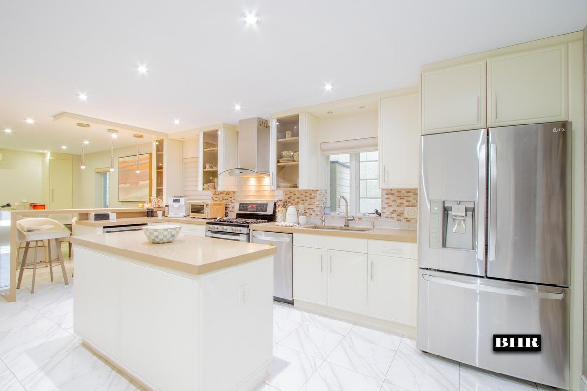 Interior, Kitchen, Marble, Pendant Lights, Recessed Lighting, Stainless Steel Appliances