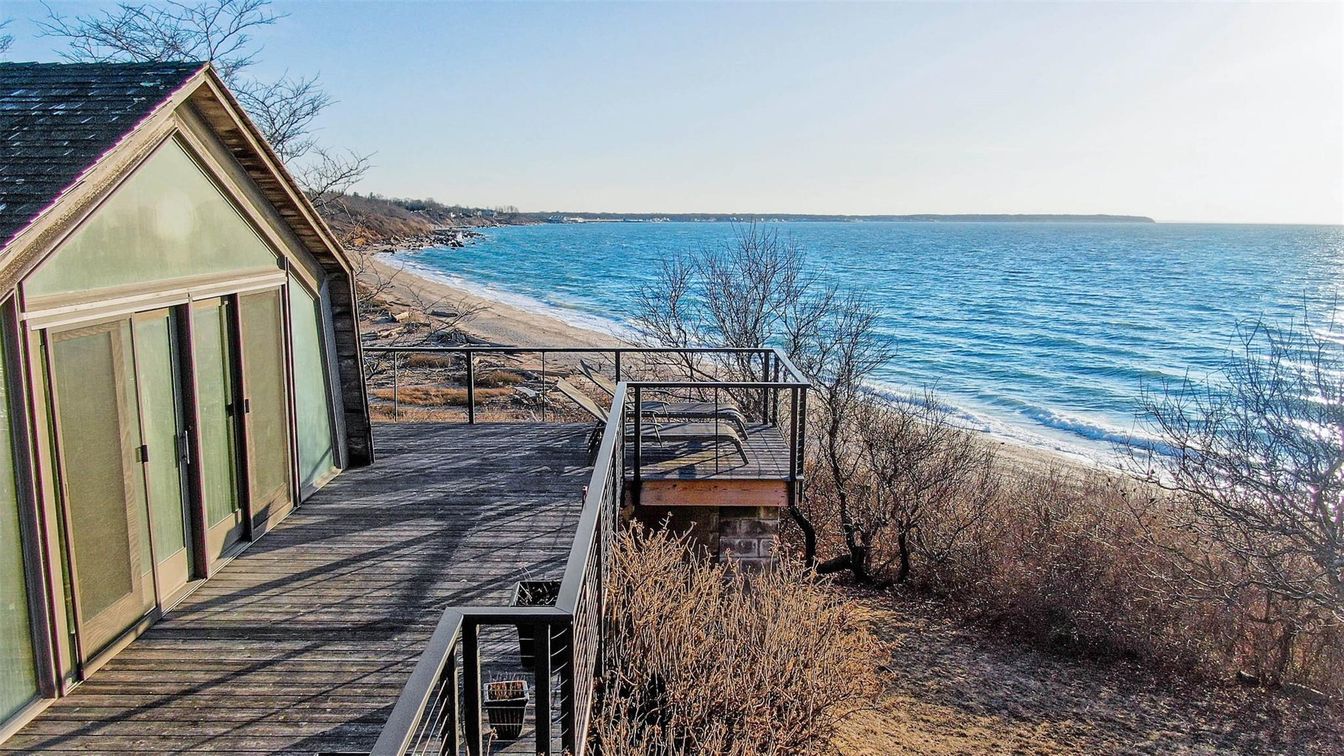 Exterior, Water