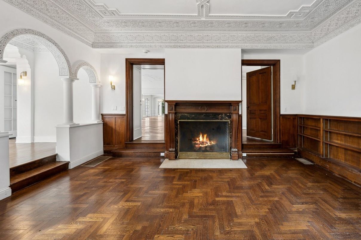 Empty room, Fireplace, Interior, Wood Texture Flooring