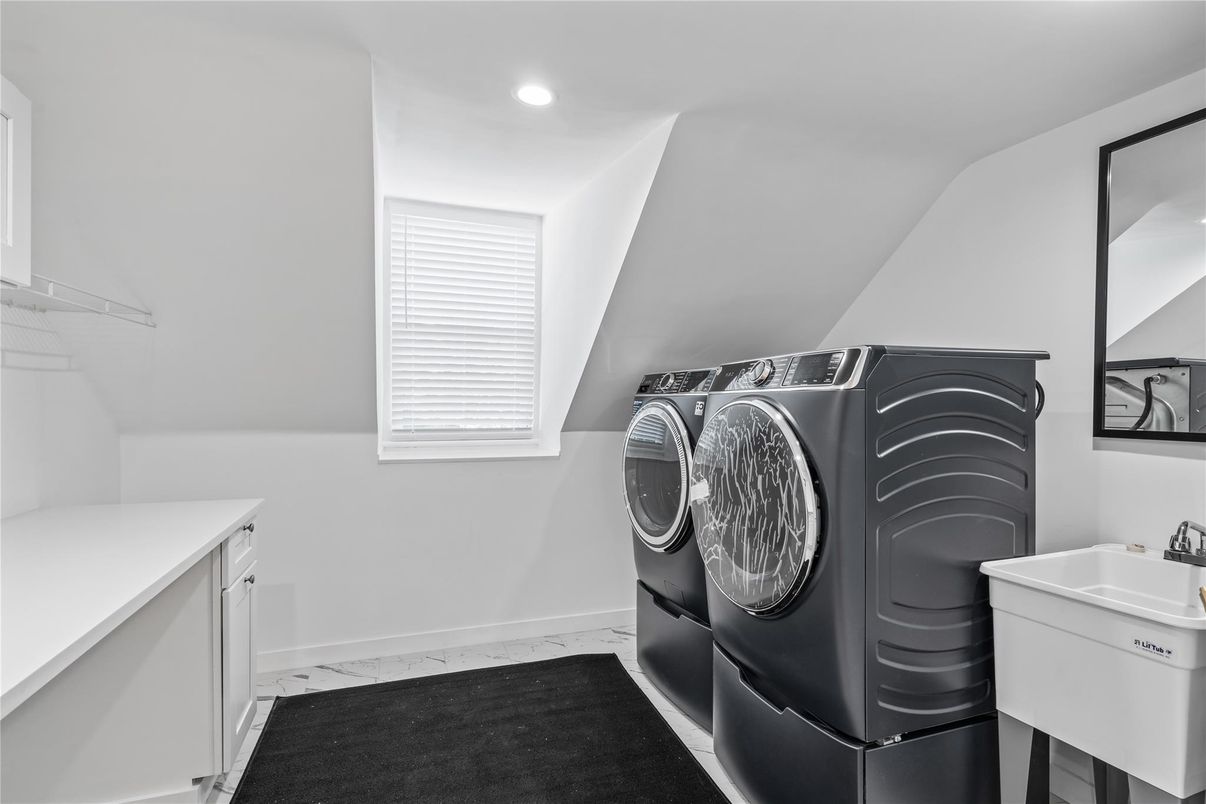 Interior, Recessed Lighting, Washer