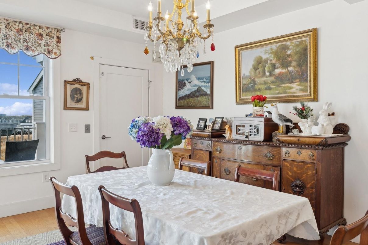 Chandelier, Dining room, Interior, Wood Texture Flooring