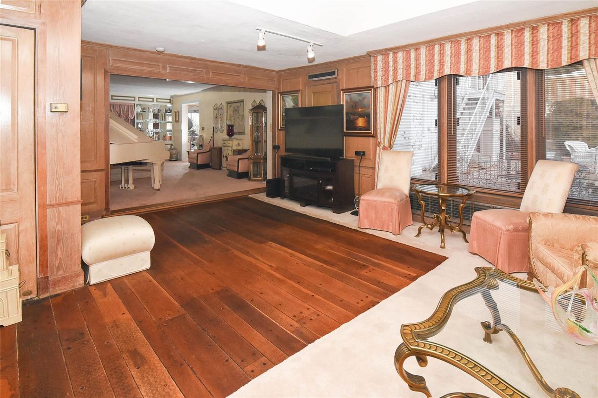 Fireplace, Interior, Piano, Wood Texture Flooring