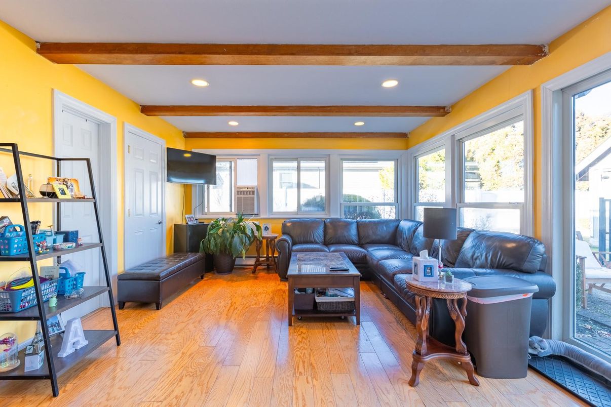Interior, Living room, Recessed Lighting, Wooden Beams, Wood Texture Flooring