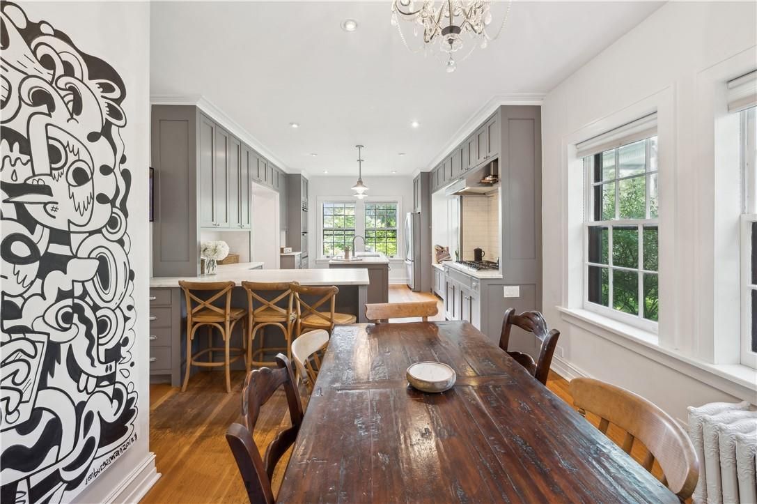 Dining room, Interior, Kitchen, Pendant Lights, Recessed Lighting, Wood Texture Flooring