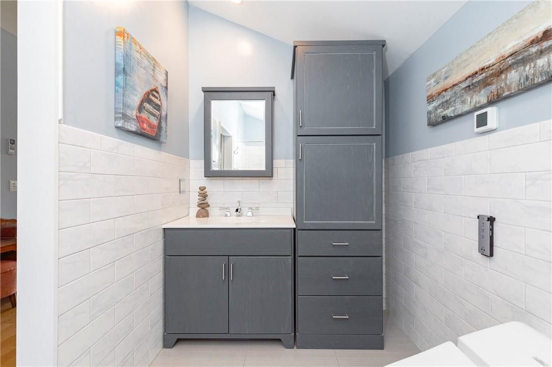 Bathroom, Interior, Recessed Lighting, Wood Texture Flooring