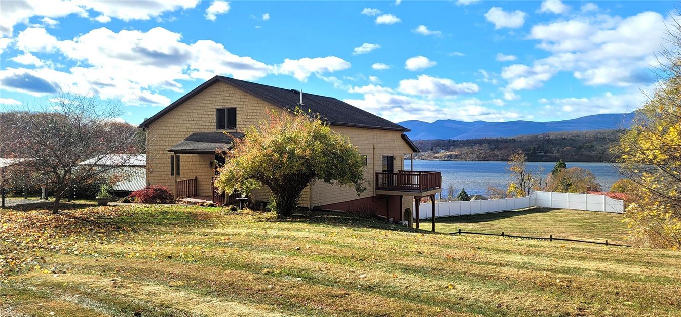 Exterior, Water