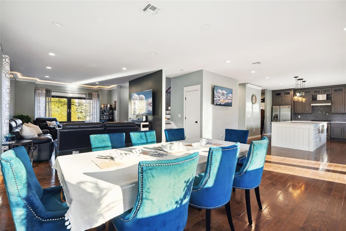 Dining room, Interior, Kitchen, Living room, Pendant Lights, Recessed Lighting, Wood Texture Flooring