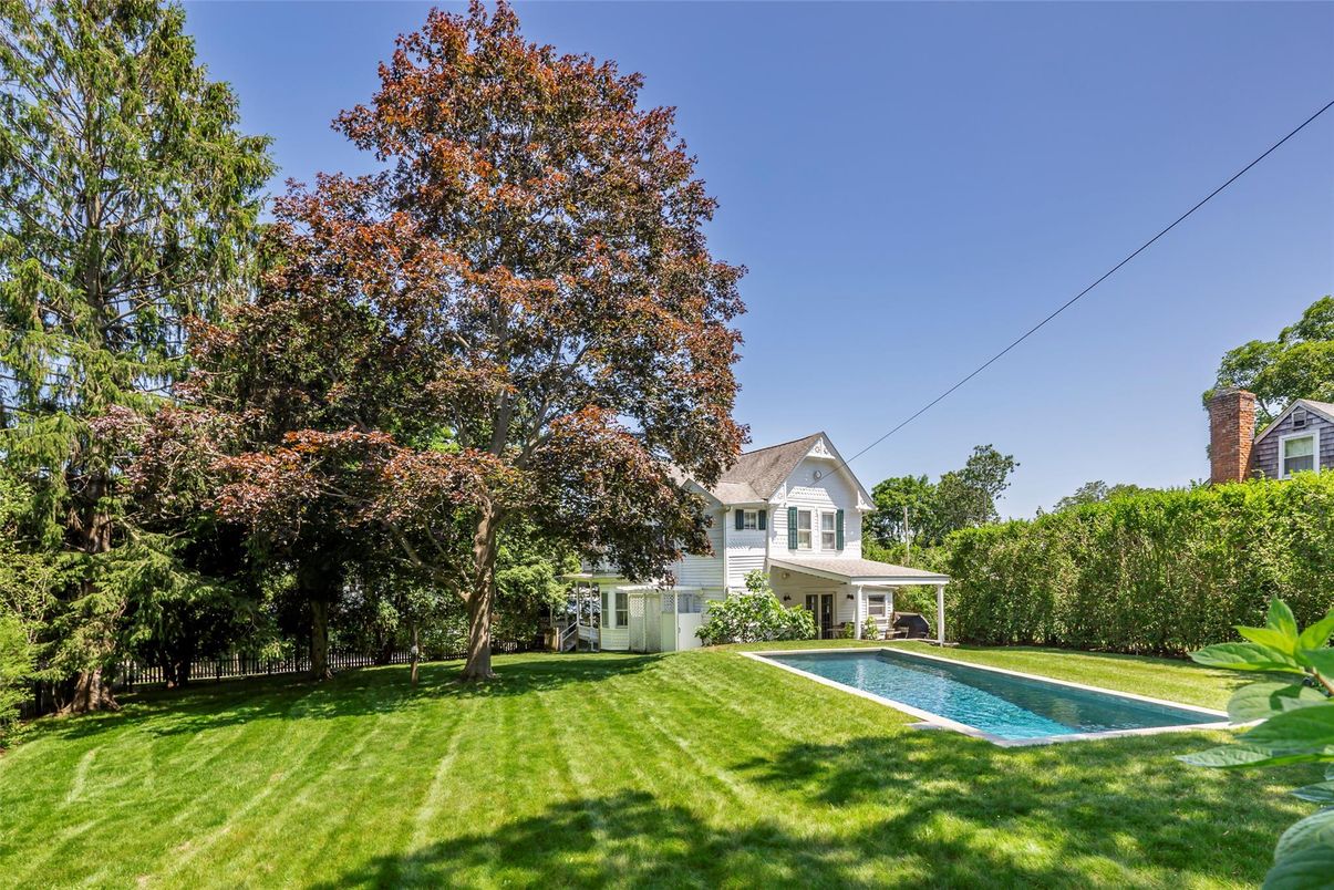 Backyard, Exterior, Pool
