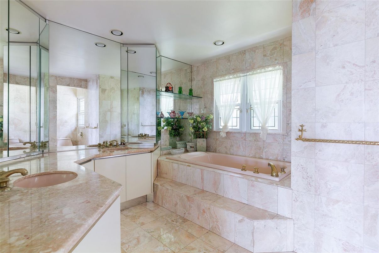 Bathroom, Dual Sink Vanities, Glass Shower, Interior, Recessed Lighting