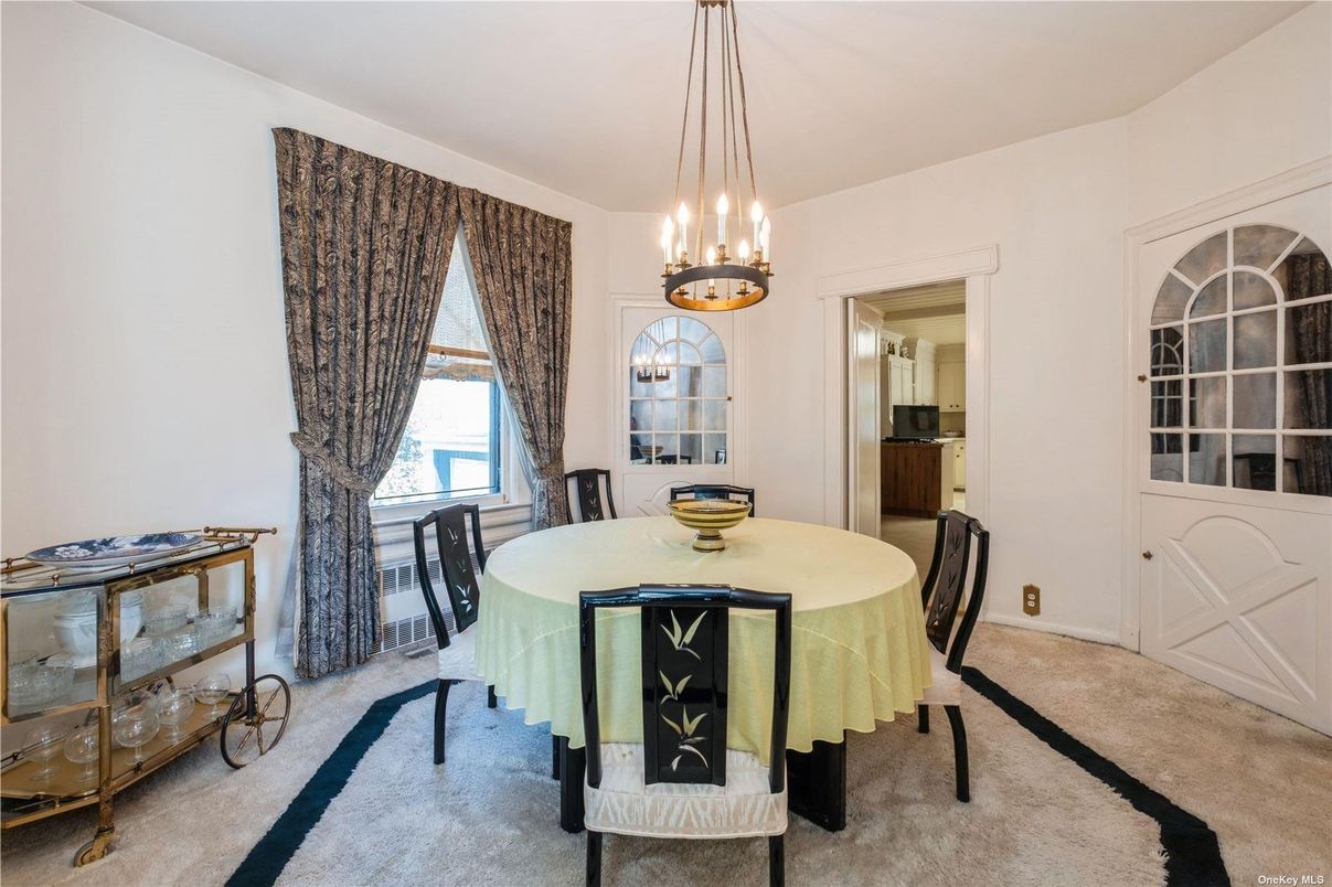 Dining room, Interior, Pendant Lights