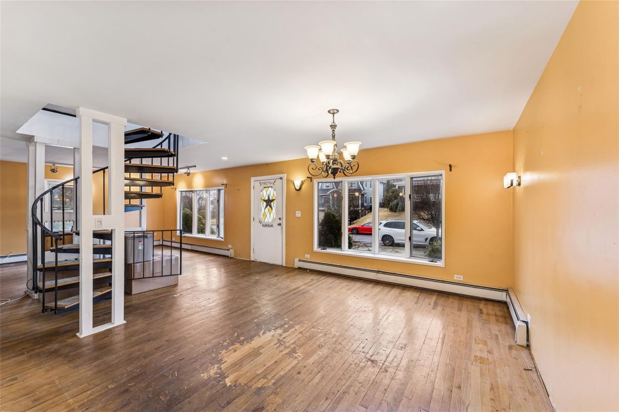 Chandelier, Empty room, Interior, Wood Texture Flooring