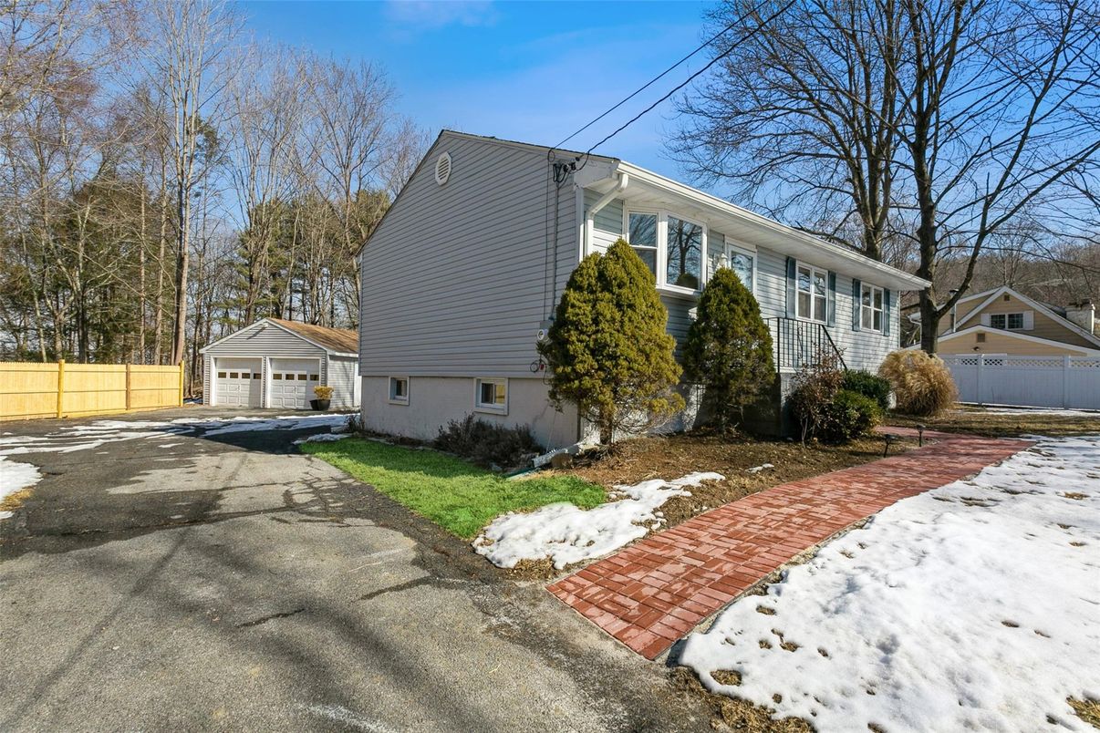 Backyard, Detached Garage, Exterior