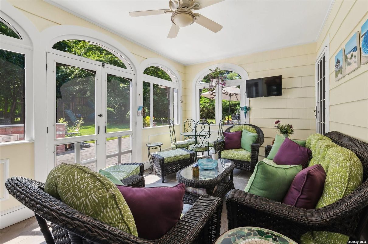 Interior, Living room, Sun Room