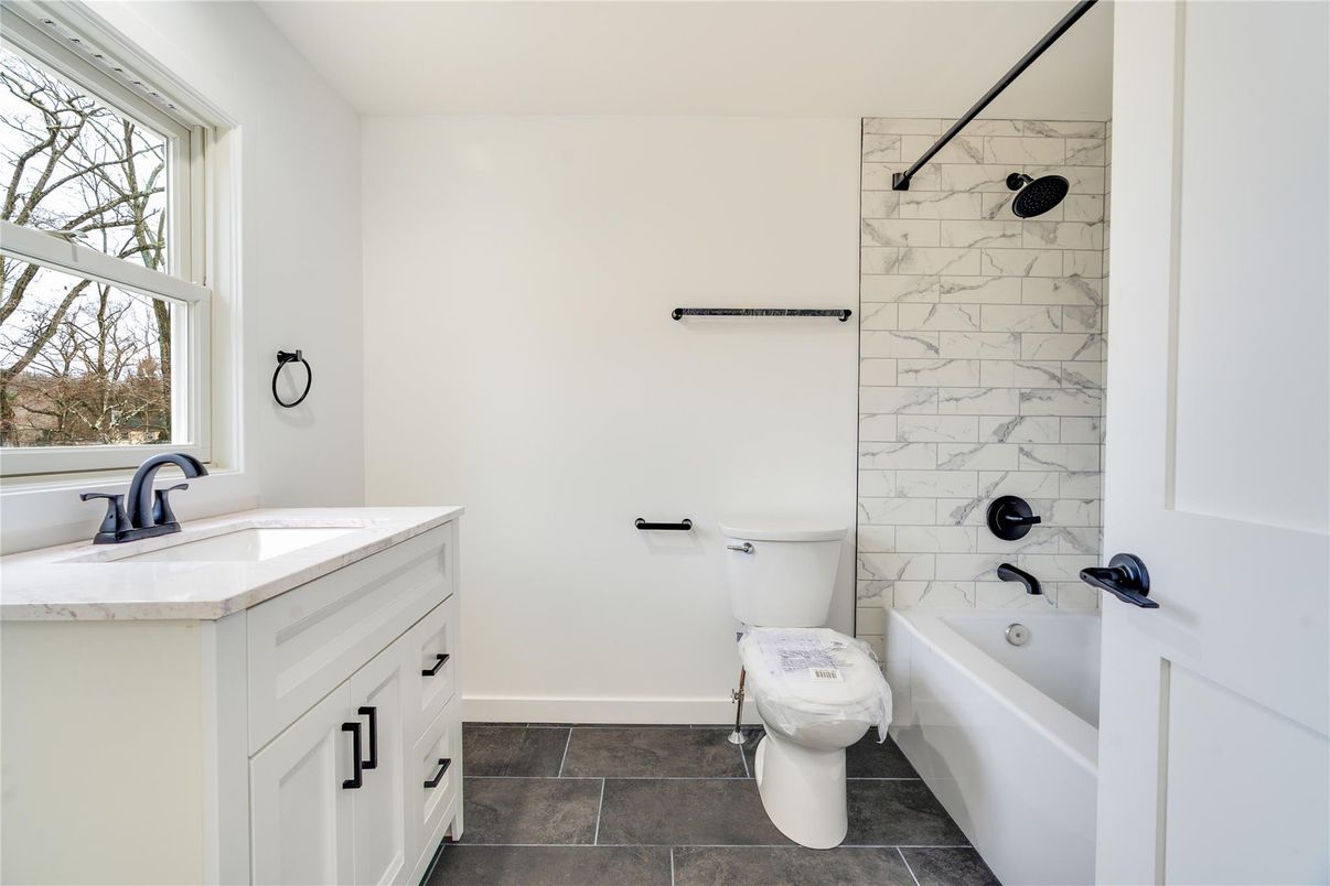 Bathroom, Interior, Marble Walls