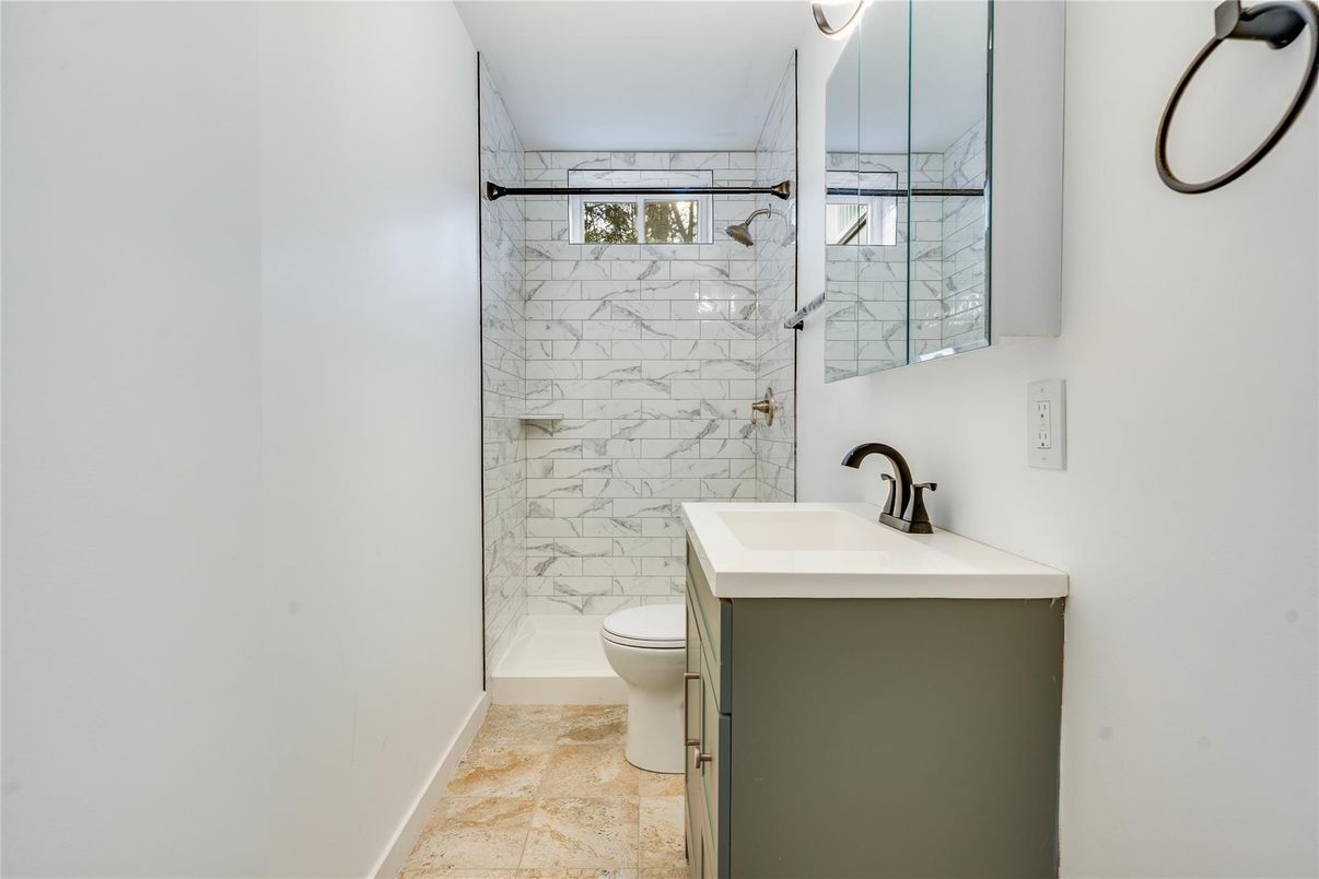 Bathroom, Glass Shower, Interior, Marble Walls