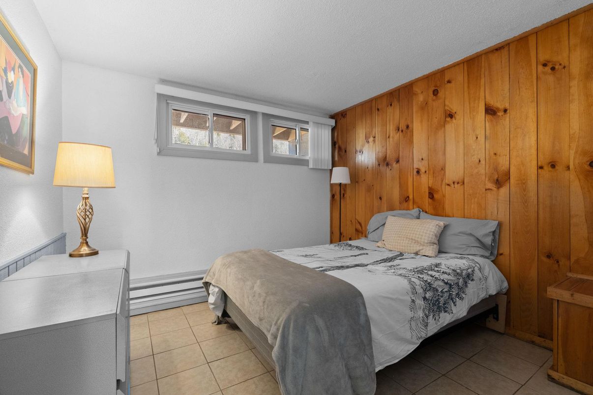 Bedroom, Interior, Wooden Walls