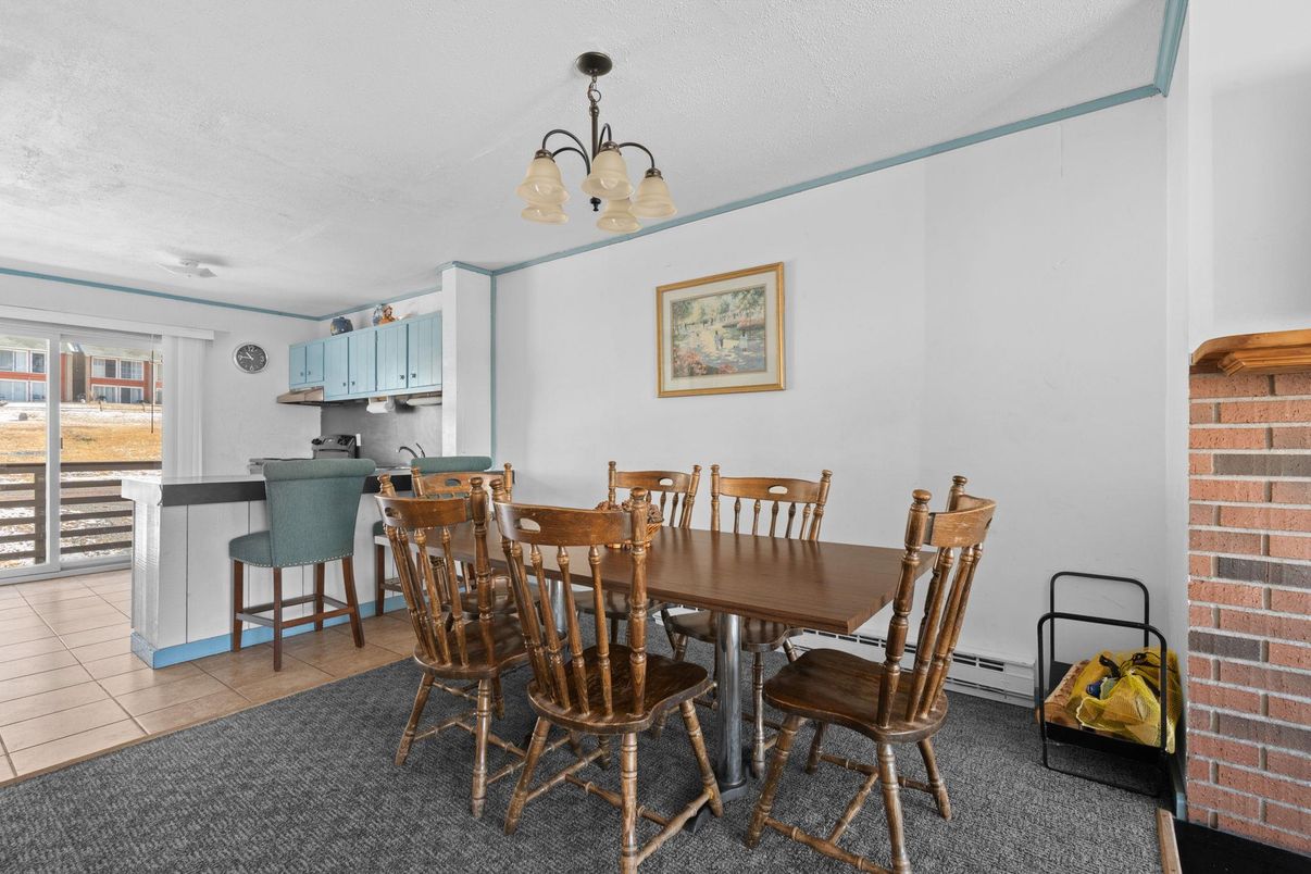 Chandelier, Dining room, Interior