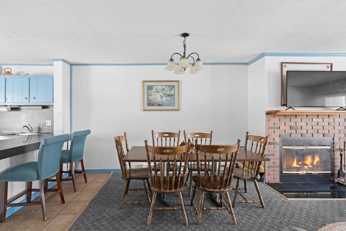 Dining room, Fireplace, Interior, Kitchen, Pendant Lights