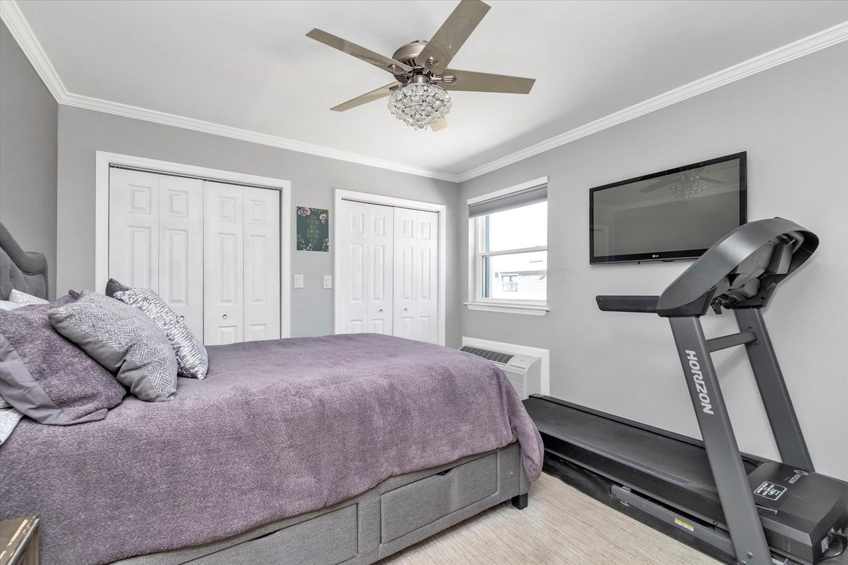 Bedroom, Fitness Equipment, Interior
