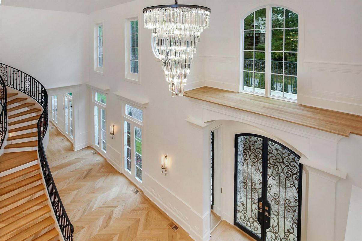 Chandelier, Interior, Wood Texture Flooring