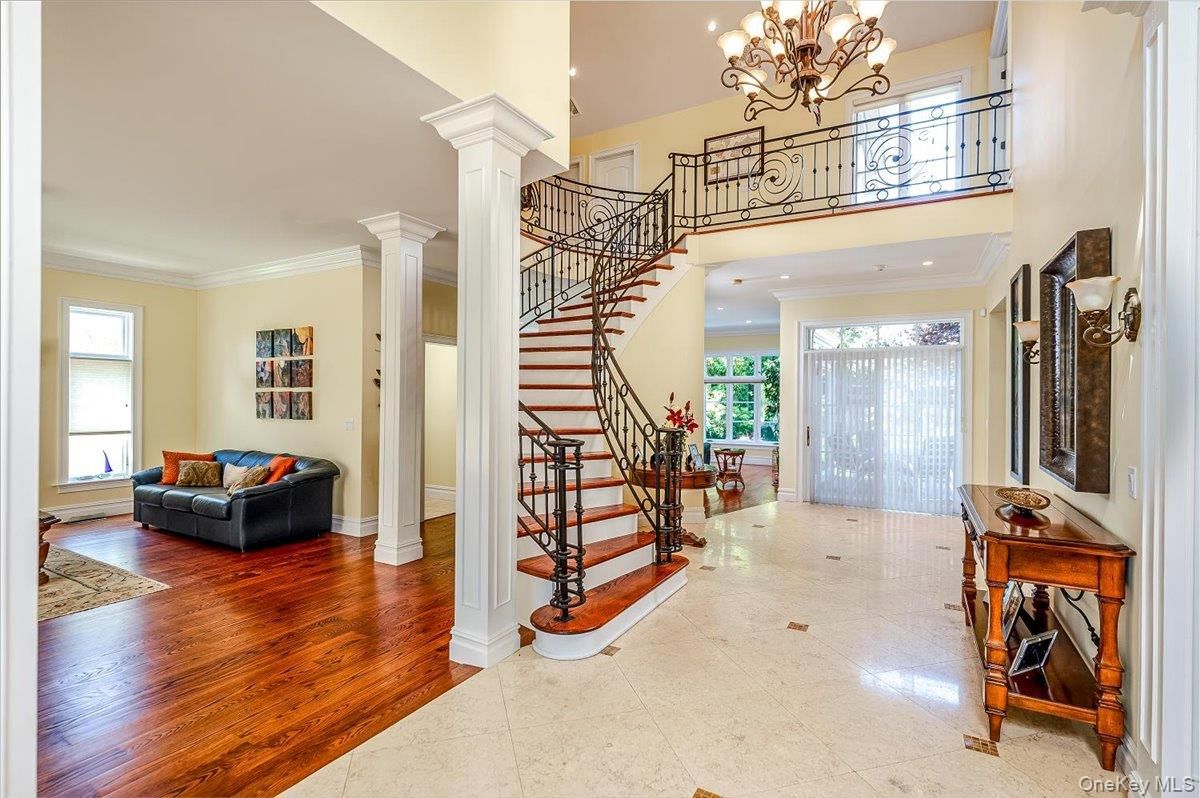 Chandelier, Interior, Recessed Lighting, Wood Texture Flooring