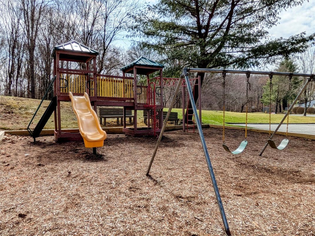 Backyard, Exterior, Playground