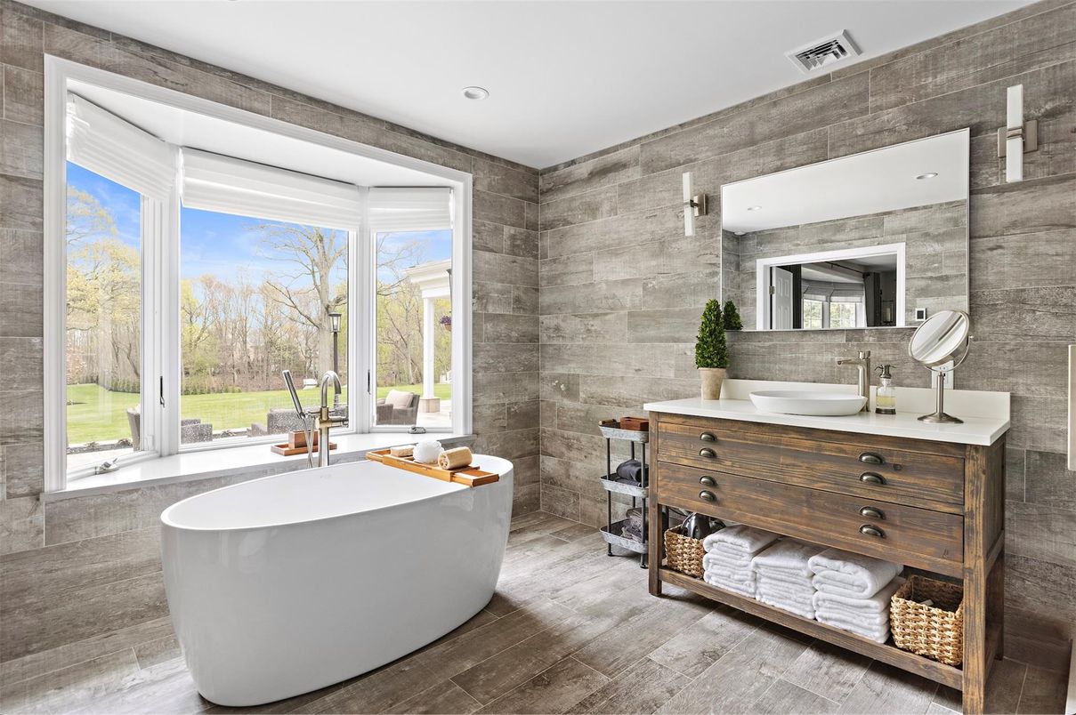 Bathroom, Dual Sink Vanities, Free Standing Baths, Interior, Recessed Lighting, Wood Texture Flooring