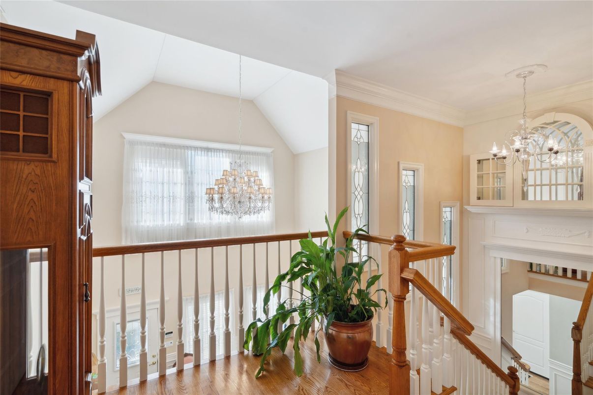 Chandelier, Interior, Wood Texture Flooring