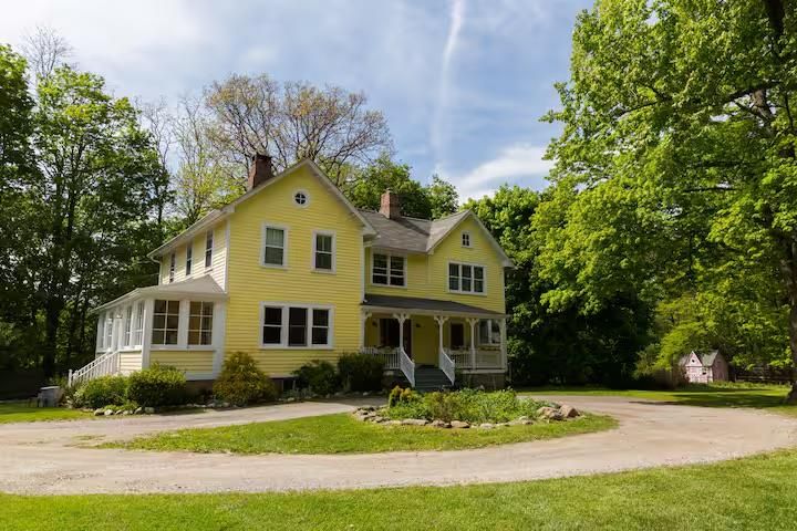 Backyard, Exterior, Facade, Farmhouse