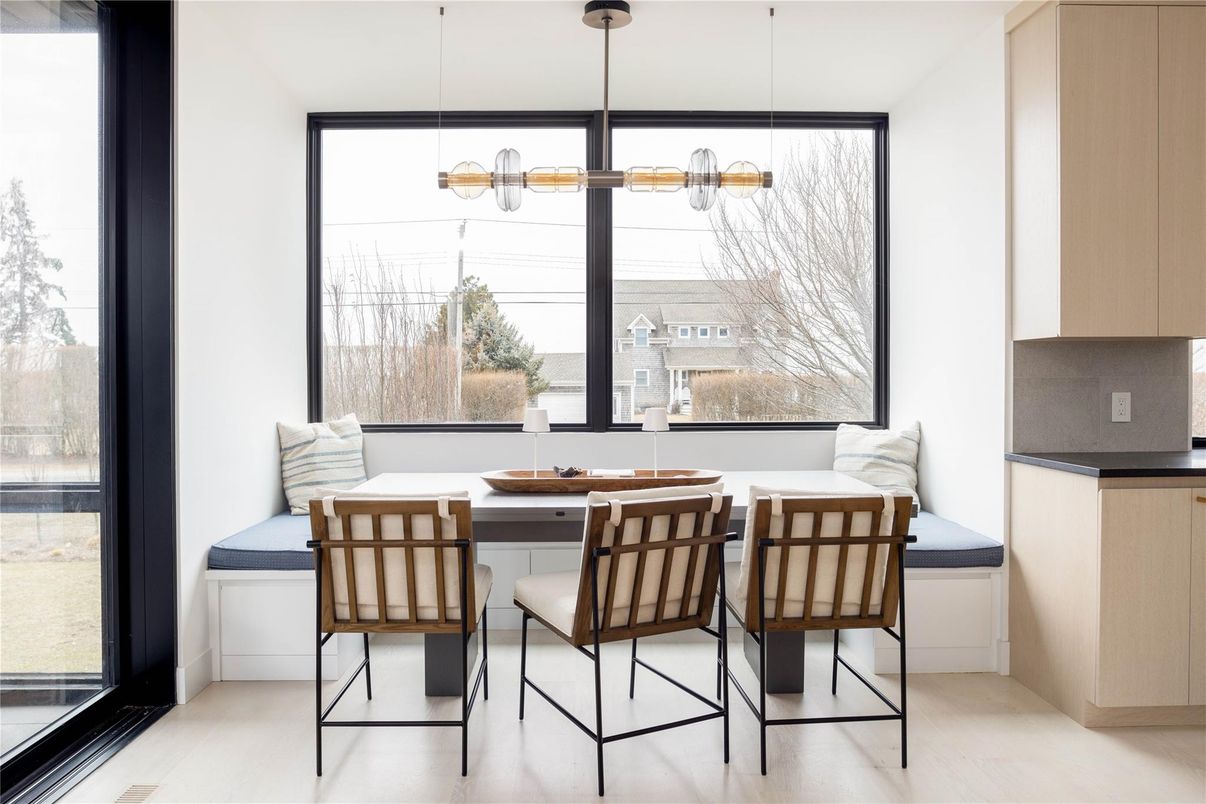 Dining room, Interior, Pendant Lights