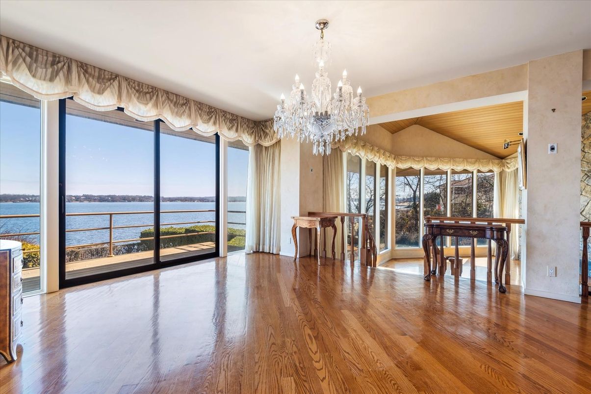 Chandelier, Interior, Water, Wood Texture Flooring