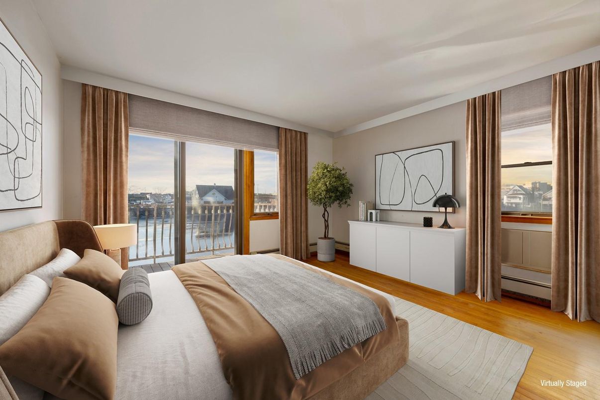 Bedroom, Interior, Water, Wood Texture Flooring