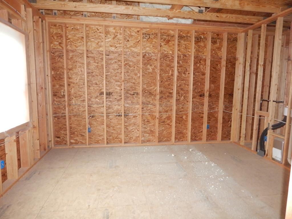 Empty room, Interior, Wooden Beams, Wooden Walls
