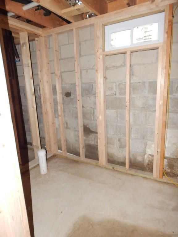 Empty room, Interior, Wooden Beams, Wooden Walls