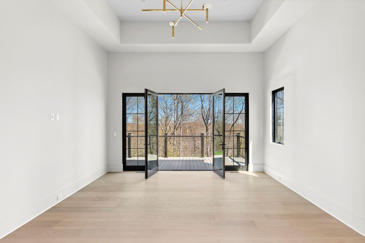 Interior, Pendant Lights, Wood Texture Flooring