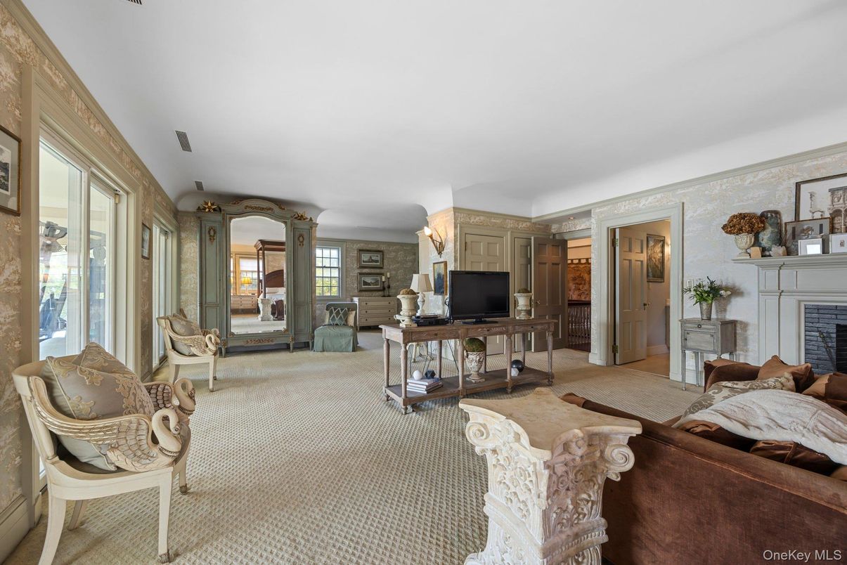 Fireplace, Interior, Living room