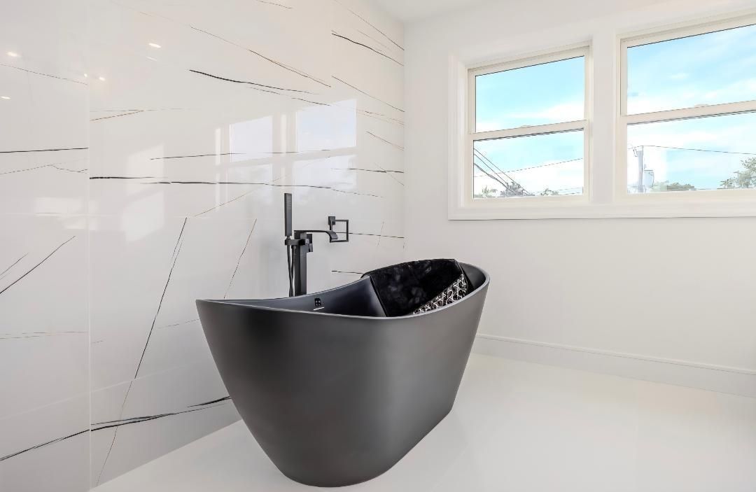 Bathroom, Free Standing Baths, Interior