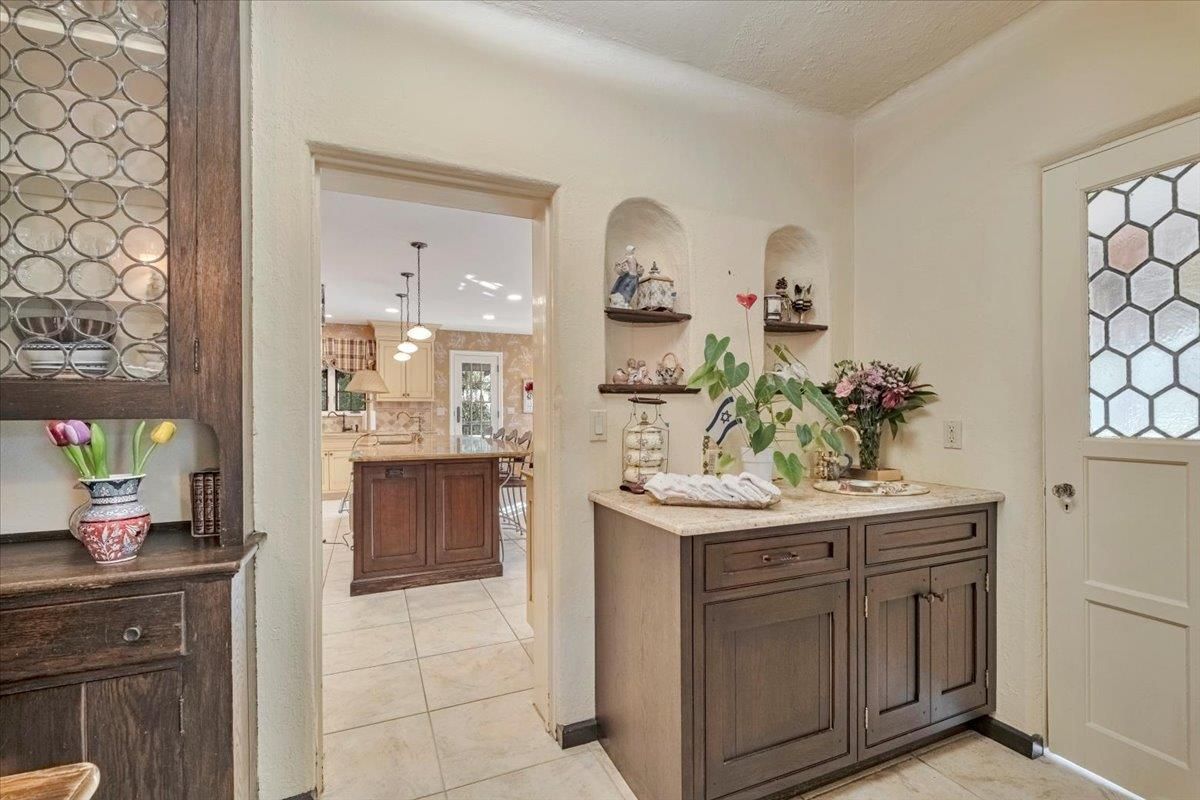 Interior, Kitchen, Pendant Lights