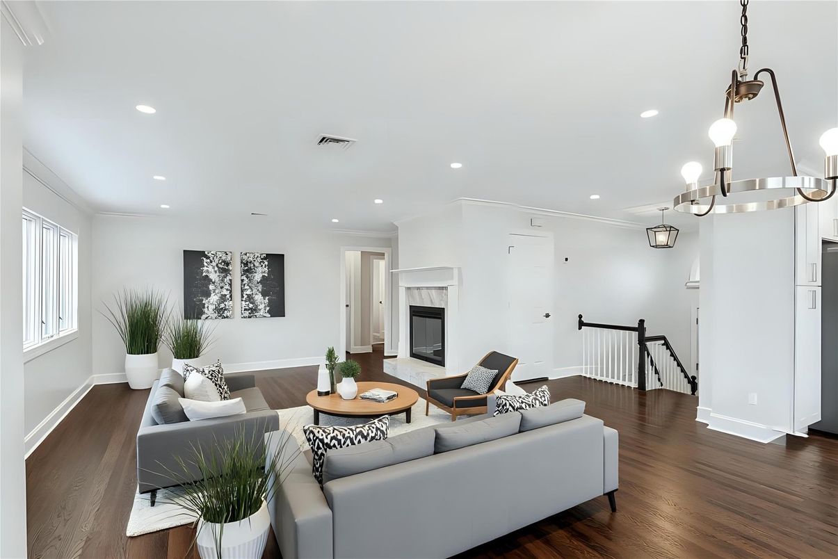 Fireplace, Interior, Living room, Pendant Lights, Recessed Lighting, Wood Texture Flooring