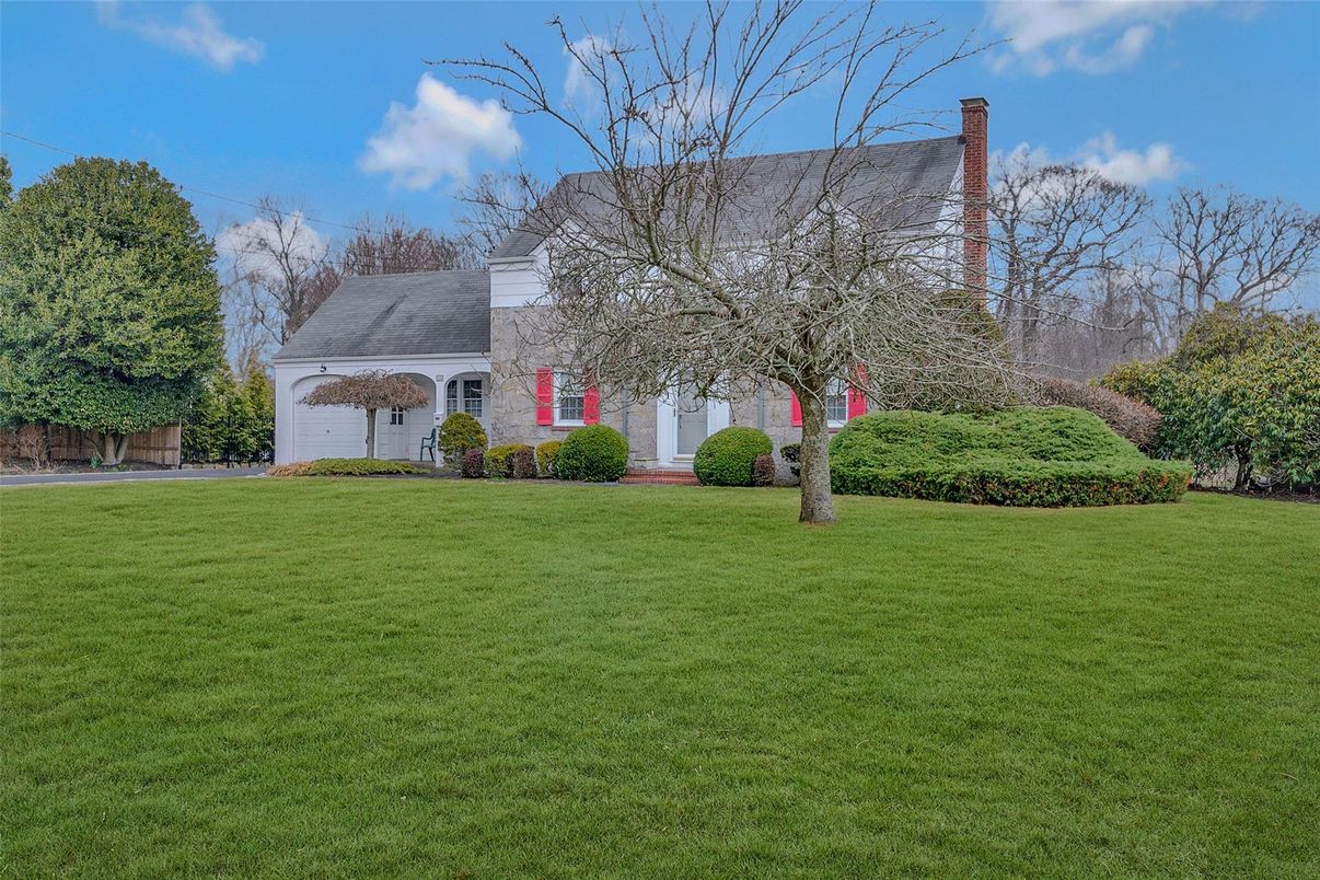 Attached, Backyard, Exterior, Facade, Cape Cod