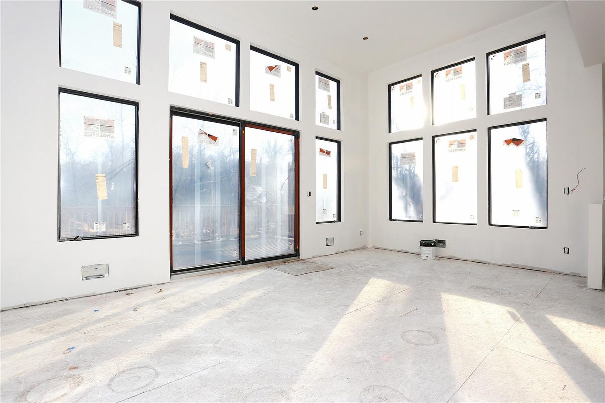 Empty room, Interior, Recessed Lighting