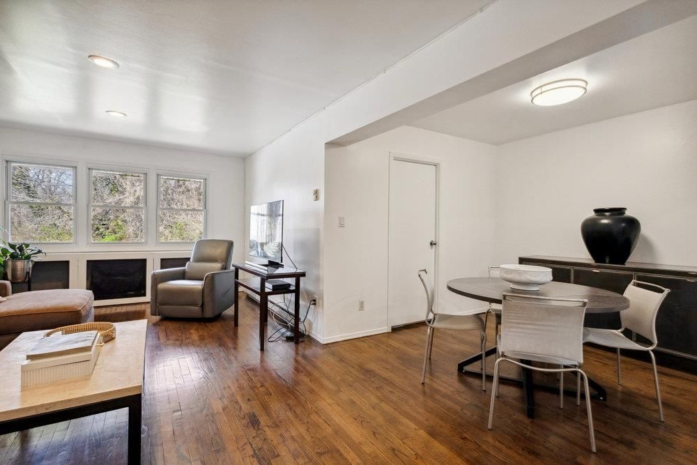 Dining room, Interior, Living room, Recessed Lighting, Wood Texture Flooring