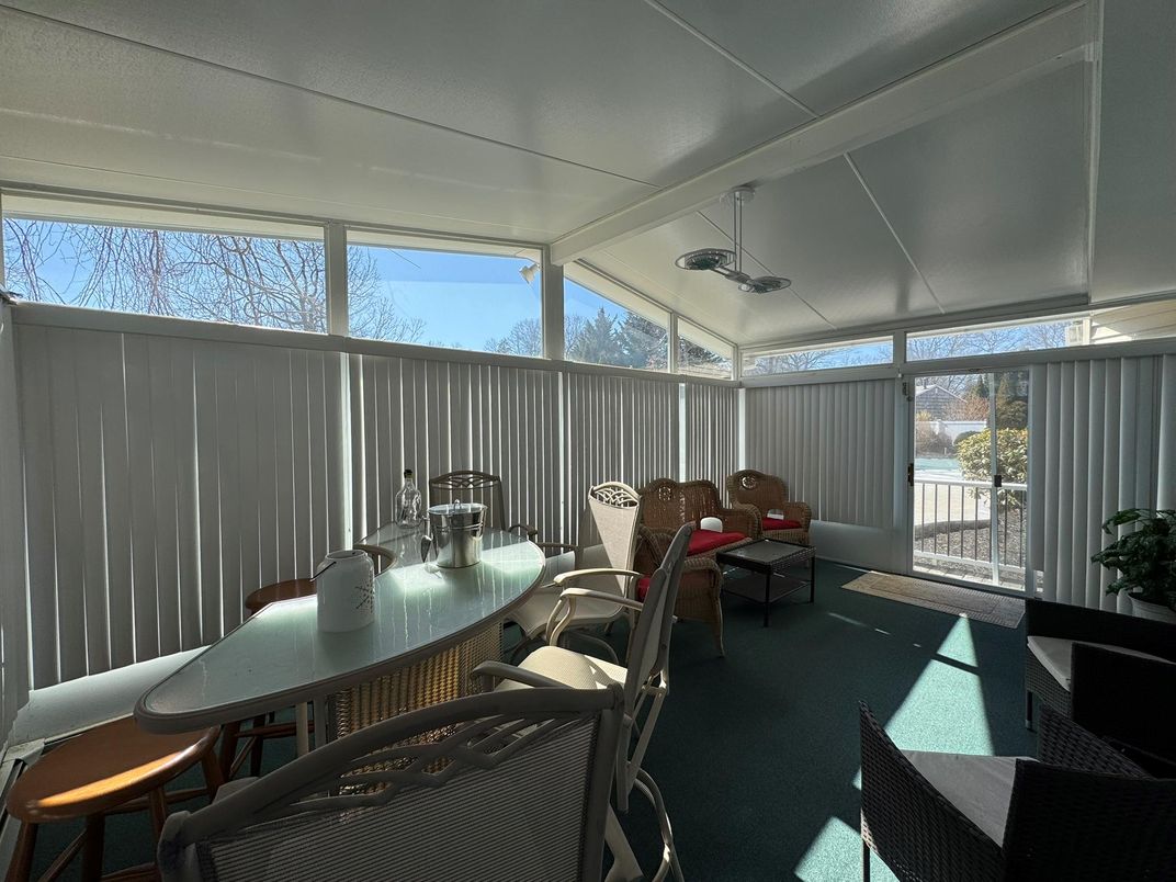 Dining room, Interior, Sun Room