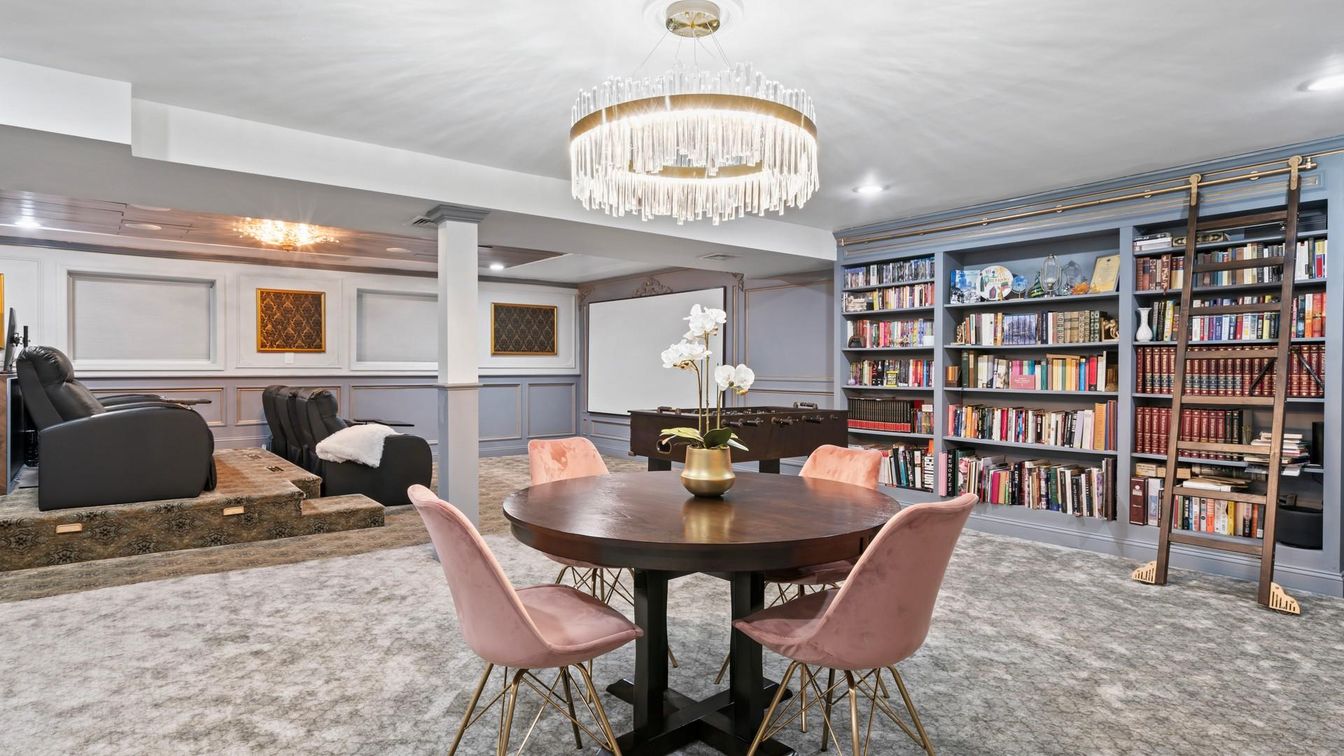 Chandelier, Dining room, Interior, Recessed Lighting