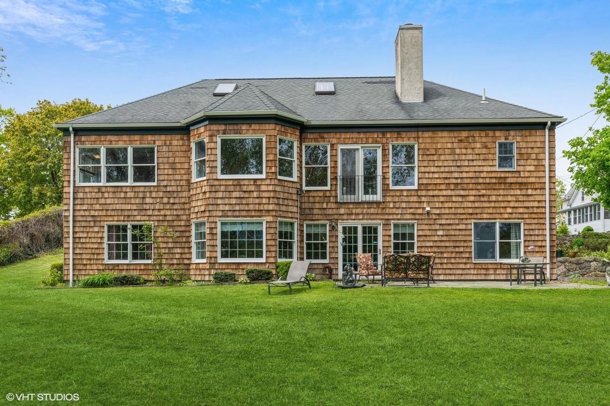 Backyard, Exterior, Facade, Georgian