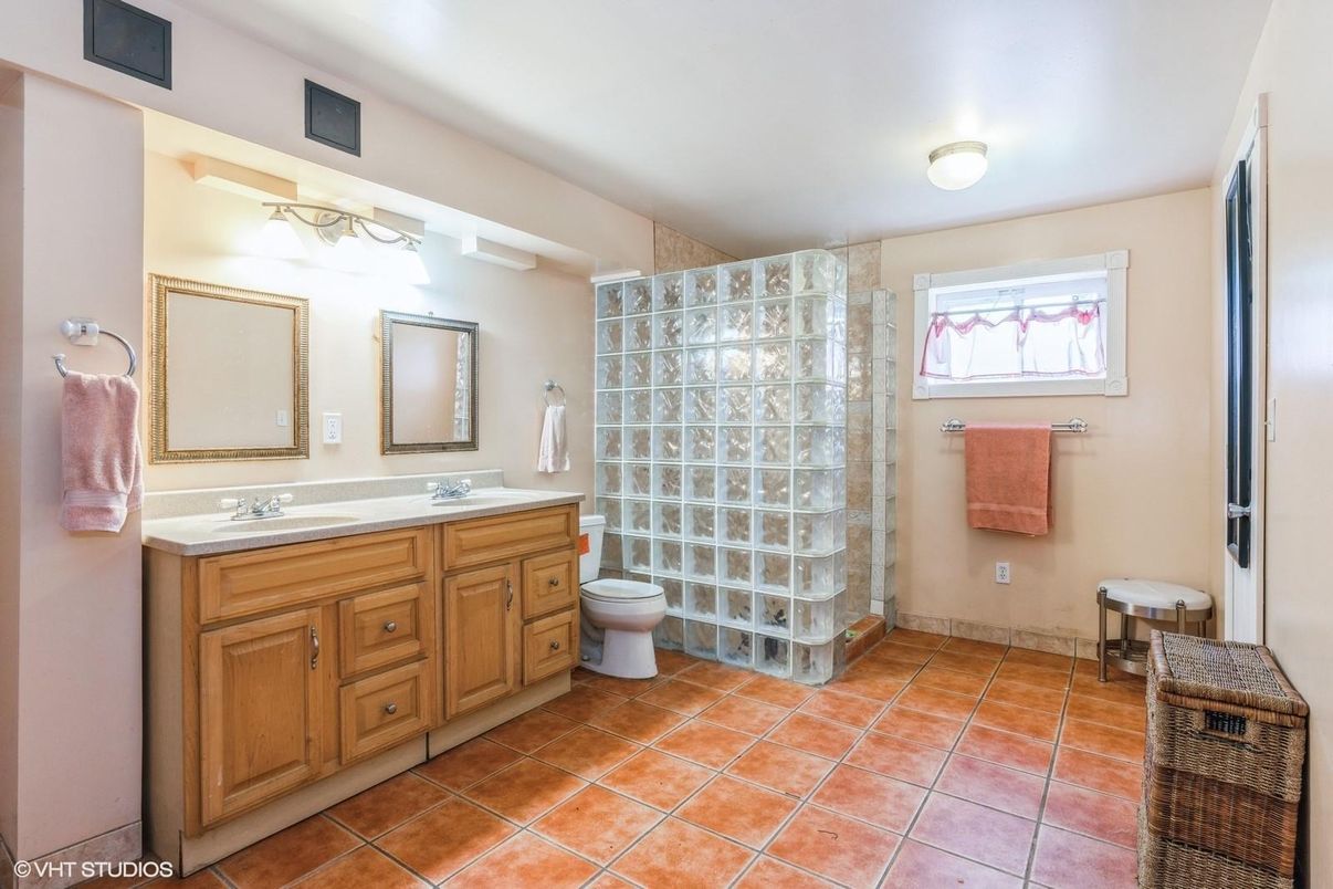 Bathroom, Dual Sink Vanities, Glass Shower, Interior