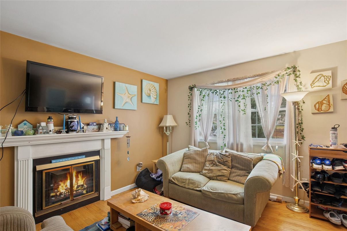 Fireplace, Interior, Living room, Wood Texture Flooring