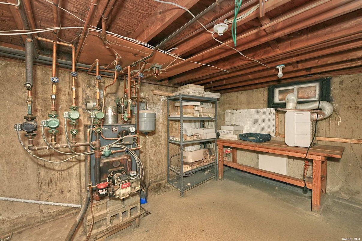 Interior, Wooden Beams